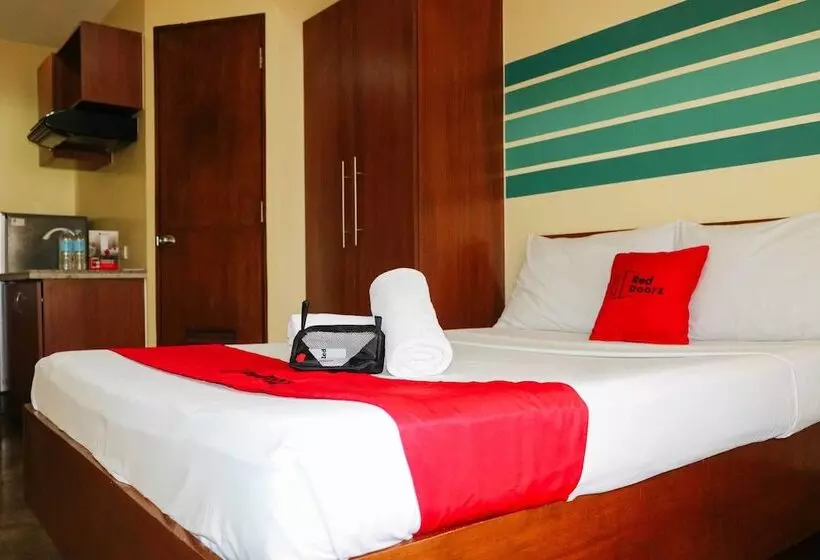 ユースホステル Reddoorz @ Mj Cuenco Avenue Cebu
