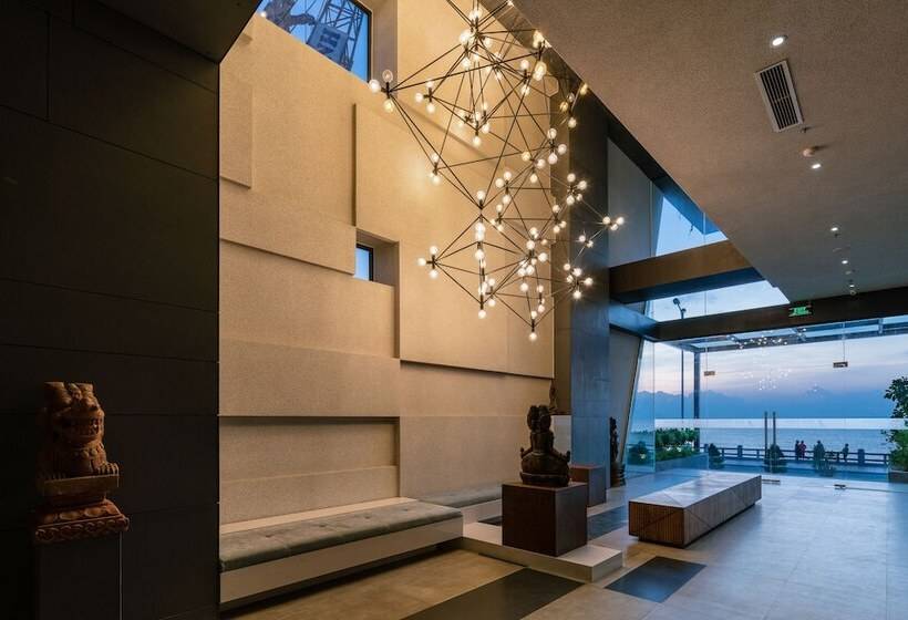 Joy Trip Hotel & Spa Nha Trang