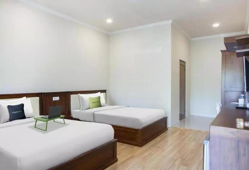 Urbanview Hotel Kumala Banyuwangi By Reddoorz