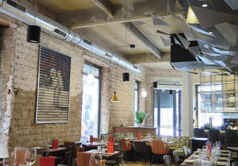 ホテル Tayko Bilbao