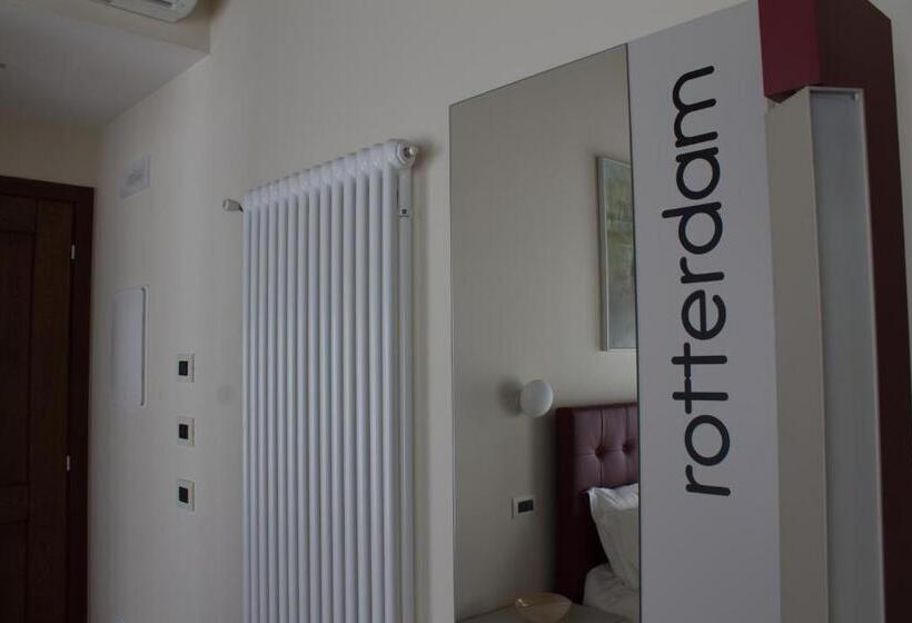 ペンション Crystal Luxury House