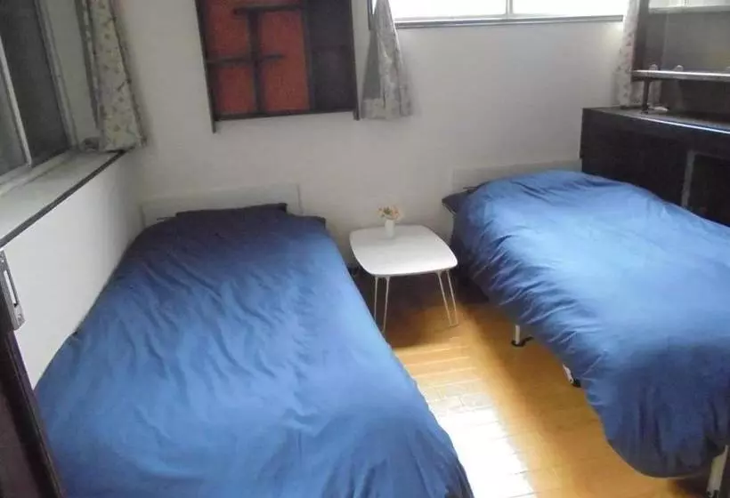 ペンション Guest House Cat