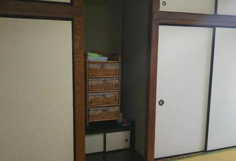 ペンション Guest House Cat