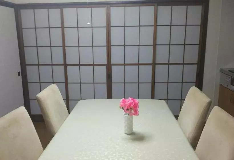 ペンション Guest House Cat