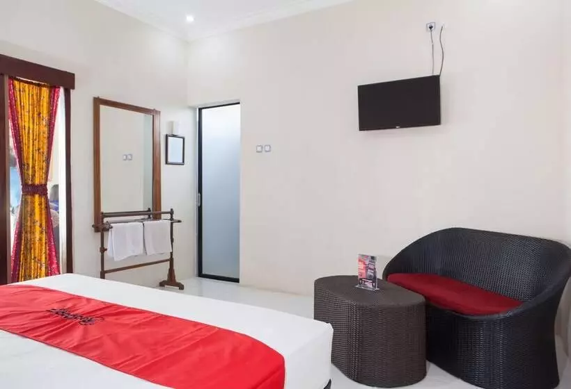 Urbanview Hotel Kumala Banyuwangi By Reddoorz