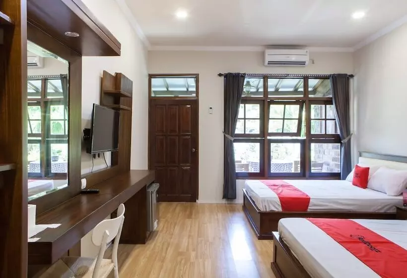 Urbanview Hotel Kumala Banyuwangi By Reddoorz