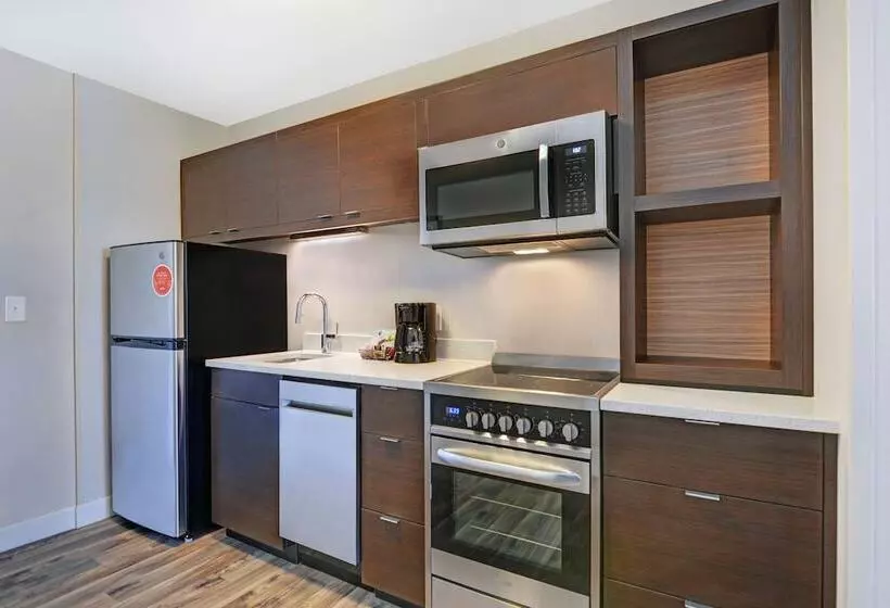 ホテル Towneplace Suites By Marriott Jackson Airport / Flowood