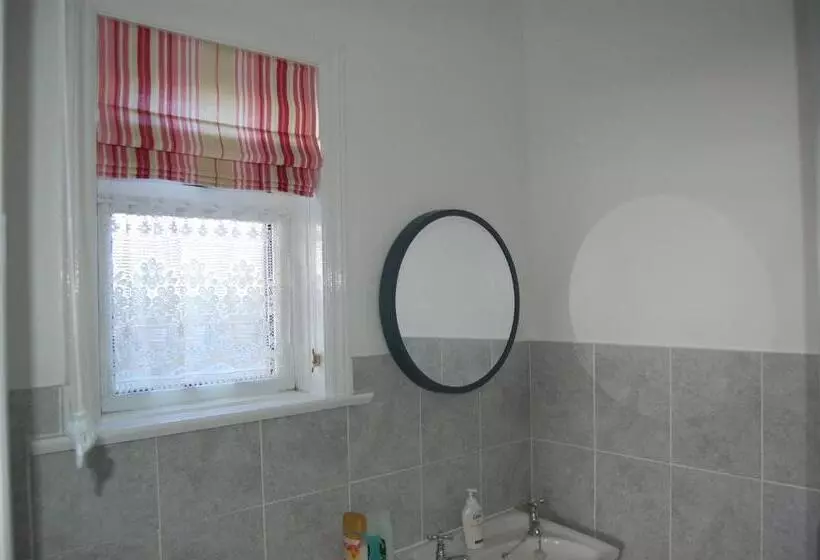 Majatalo Trevarner Guest House