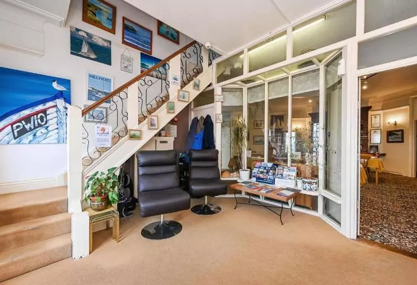 Majatalo Trevarner Guest House