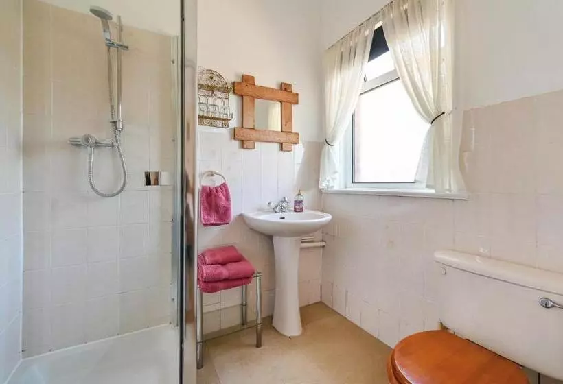 Majatalo Trevarner Guest House