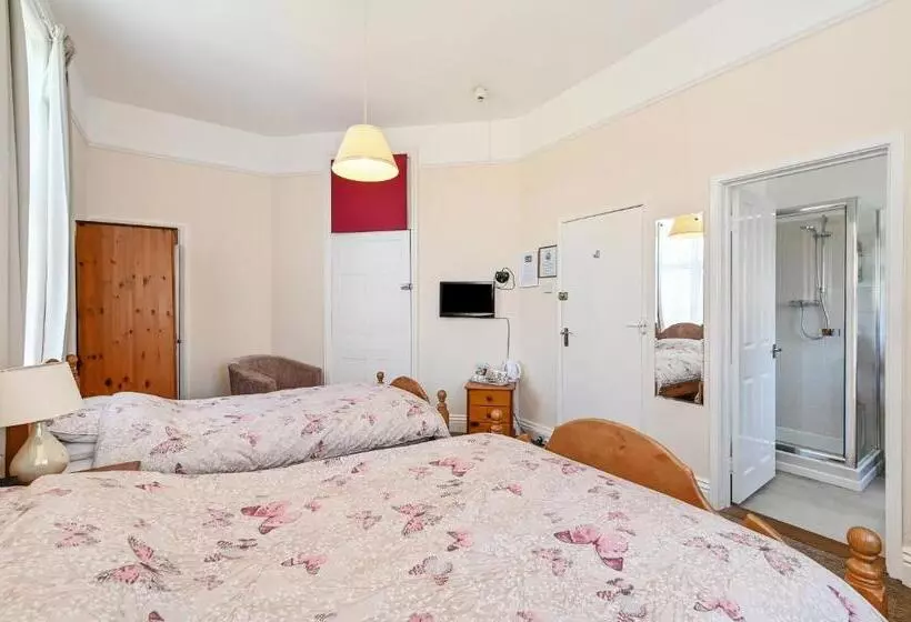 Majatalo Trevarner Guest House