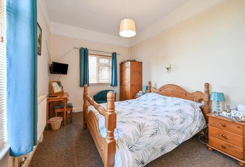 פנסיון Trevarner Guest House