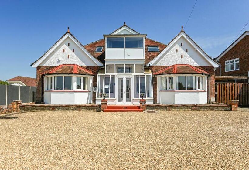 פנסיון Trevarner Guest House