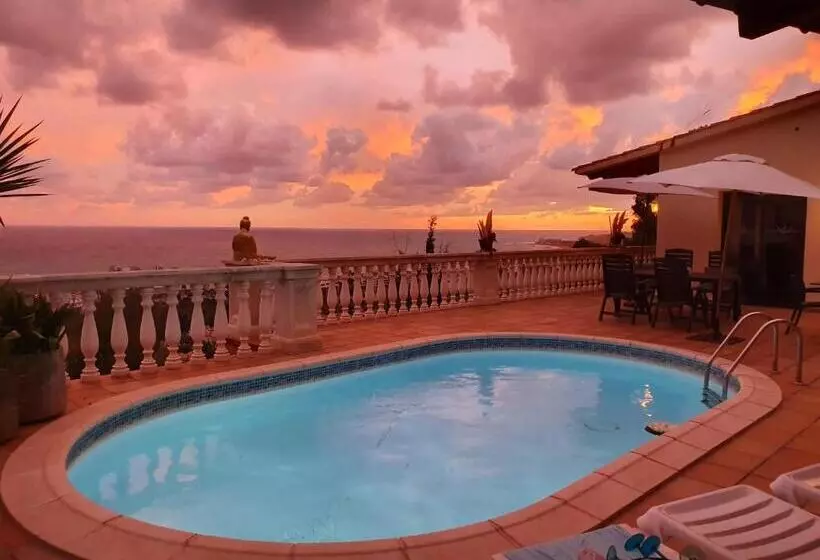 Aamiaismajoitus (B&B) Ashram Villa Sunshine