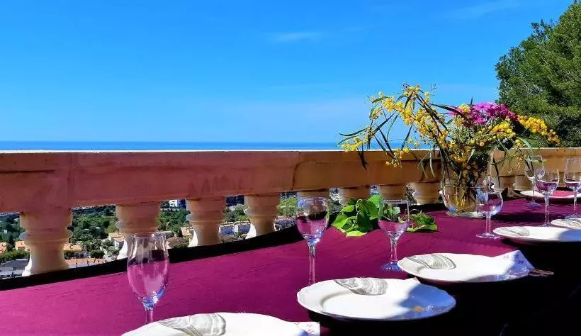 Aamiaismajoitus (B&B) Ashram Villa Sunshine