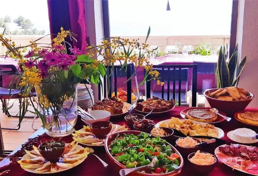 Aamiaismajoitus (B&B) Ashram Villa Sunshine