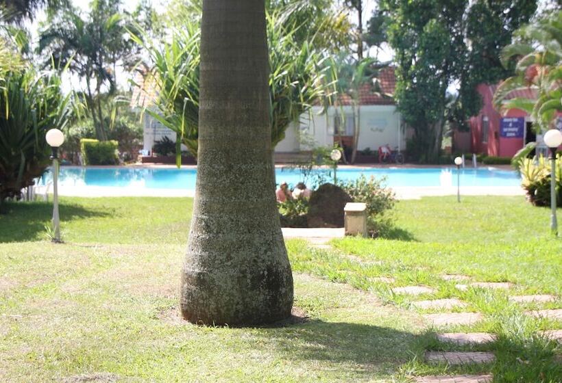 هتل African Village