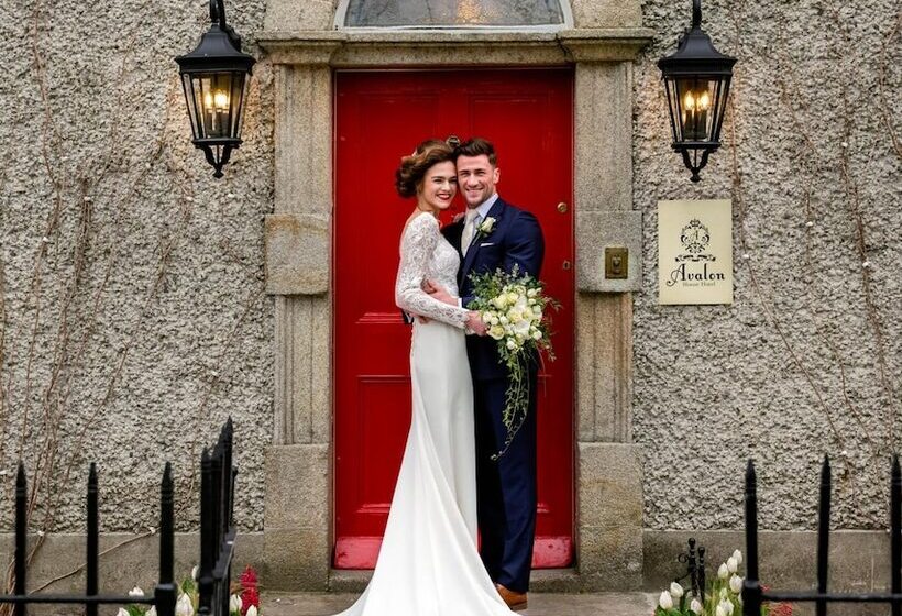 فندق Avalon House