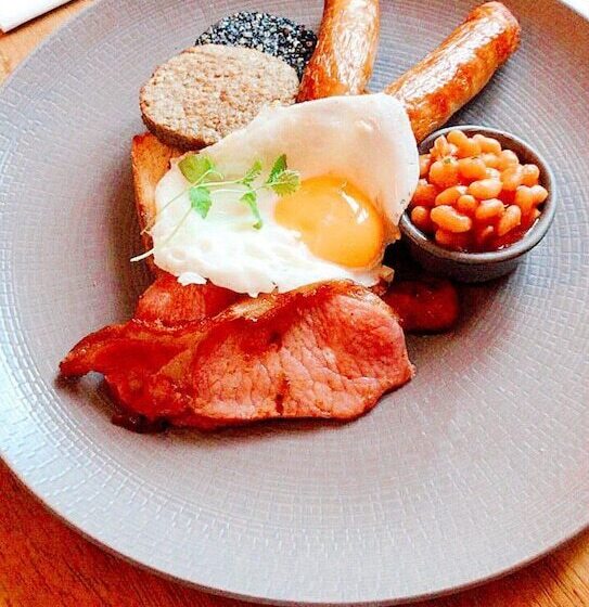 فندق Avalon House