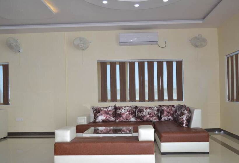 Jk Rooms 125 Hotel Mariya International