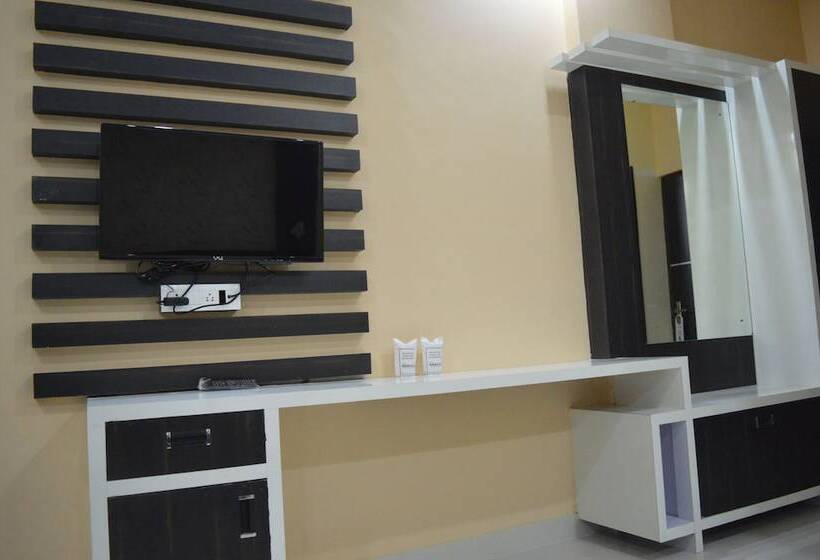 Jk Rooms 125 Hotel Mariya International