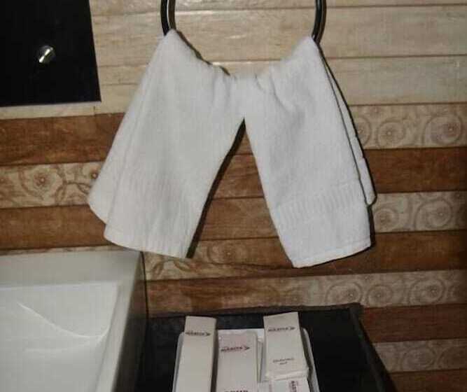 Jk Rooms 125 Hotel Mariya International