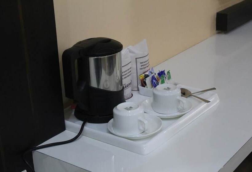 Jk Rooms 125 Hotel Mariya International