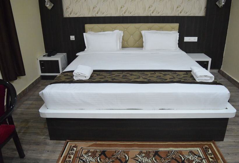 Jk Rooms 125 Hotel Mariya International