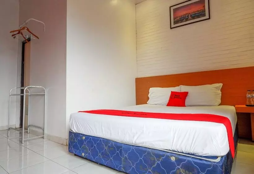 Majatalo Reddoorz Near Universitas Diponegoro 2