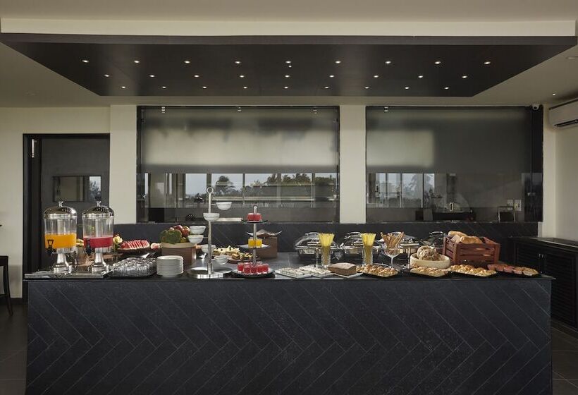 Kurort The Acacia Morjim