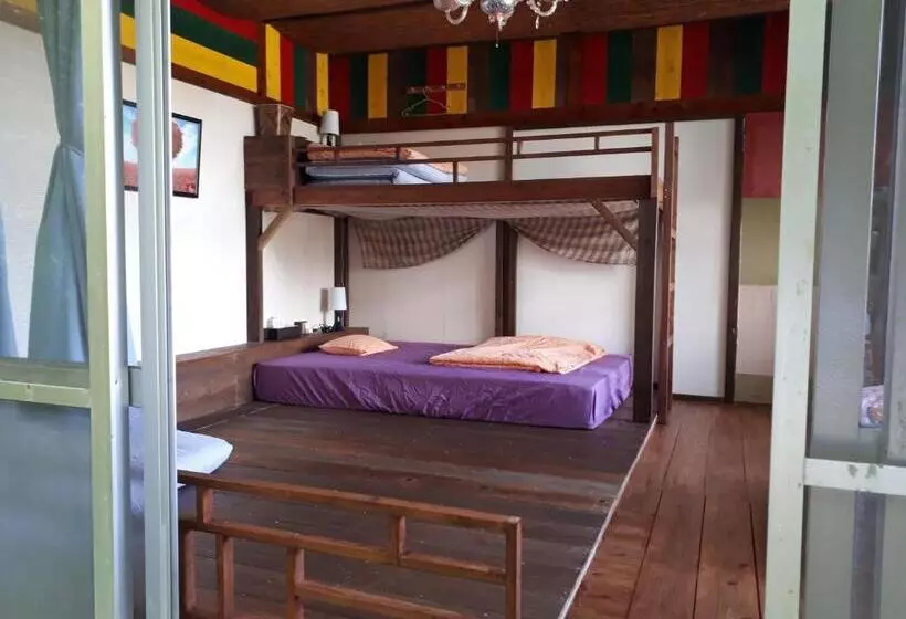 ユースホステル Backpackers Guesthouse Border