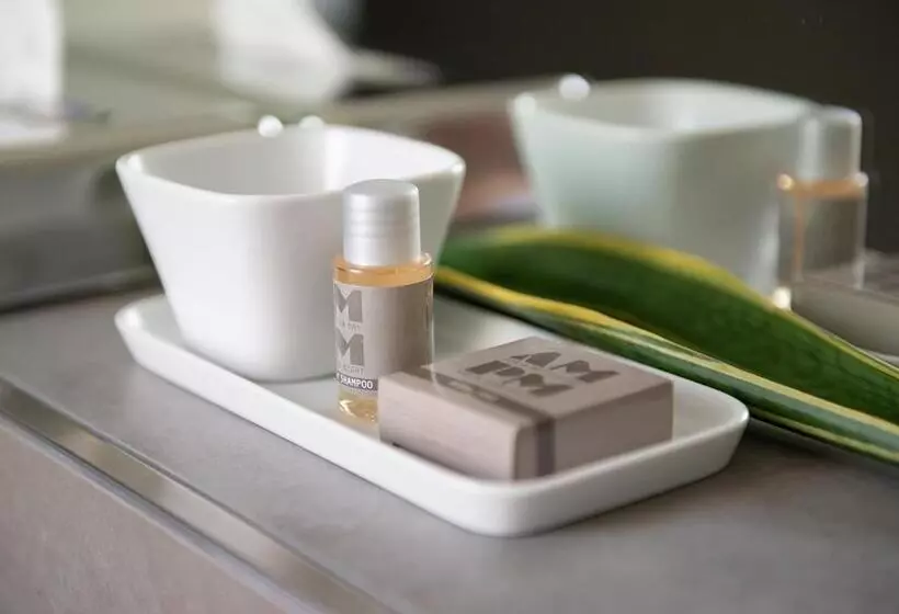 Hotelli Der Grüne Baum