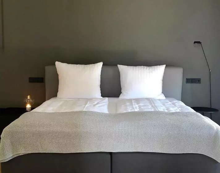 Hotelli Der Grüne Baum