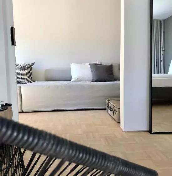 Hotelli Der Grüne Baum