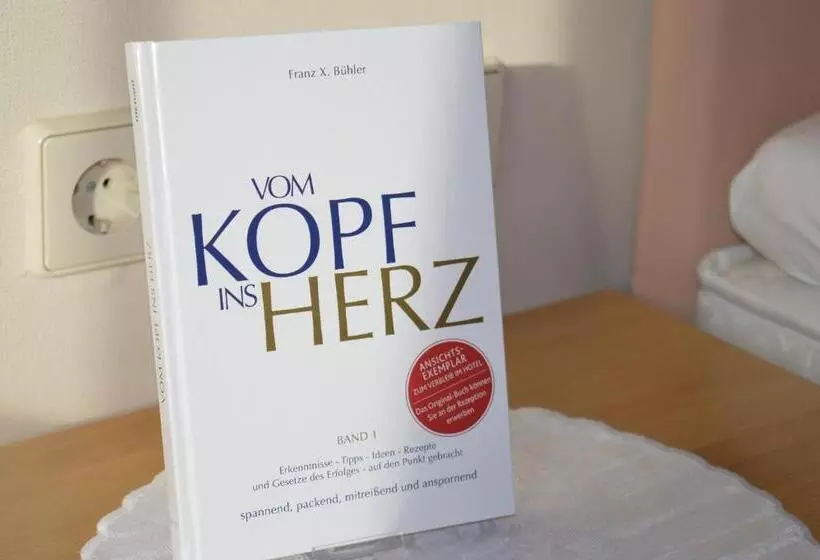 Majatalo 5 Luxus Suite Engel