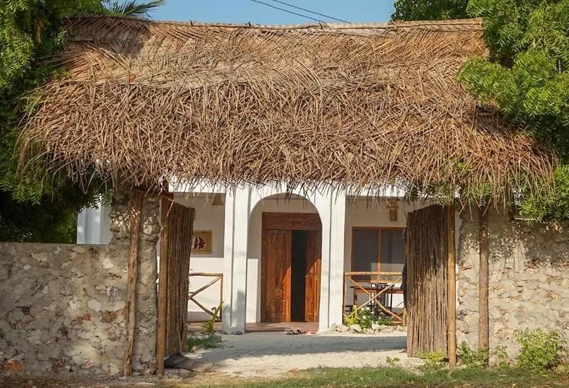 Majatalo Mwambani Dream House
