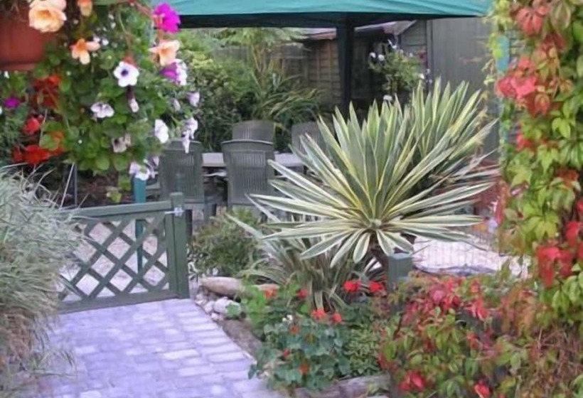 膳宿费 Townhouses