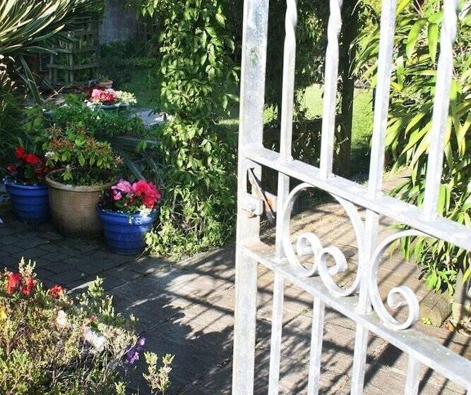 膳宿费 Townhouses