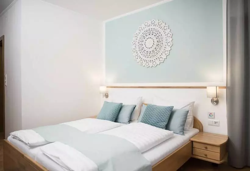 Pension Auszeit Velden