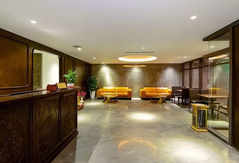 هتل Palazzo Da Nang Beach