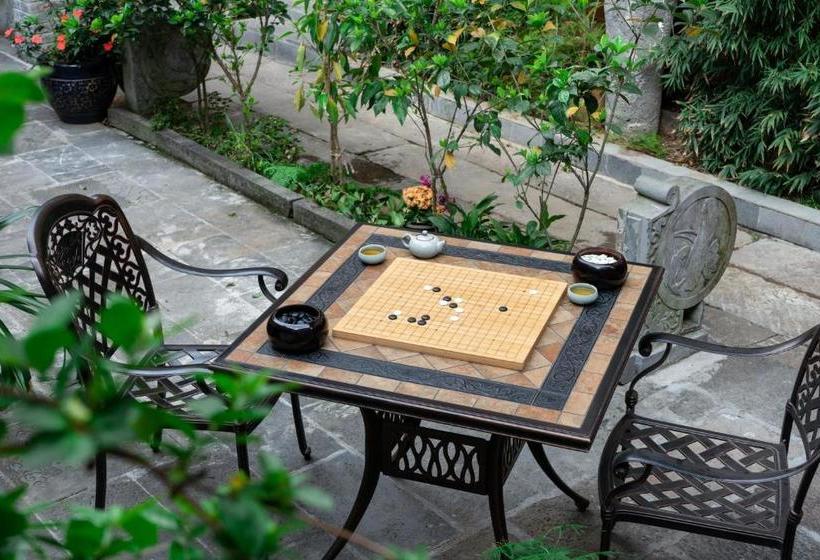 فندق صغير Serenity & Peace Boutique Holiday Inn