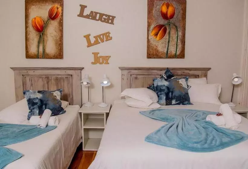 Majatalo Dreamers Guesthouse   No Loadshedding