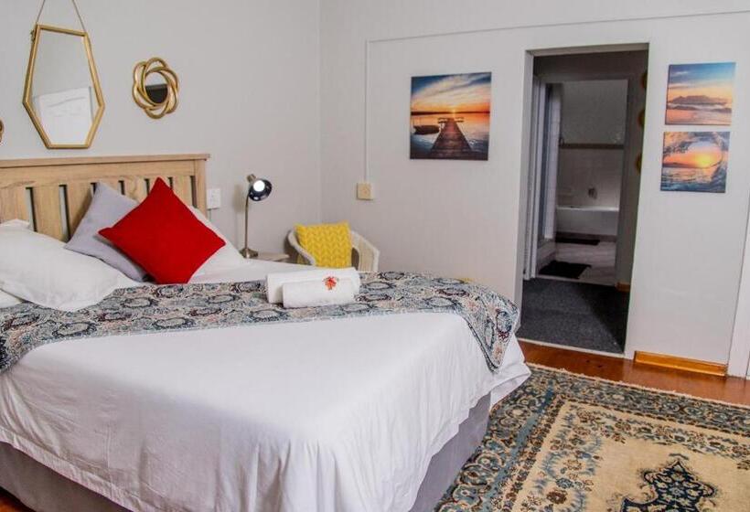 بنسيون Dreamers Guesthouse No Loadshedding