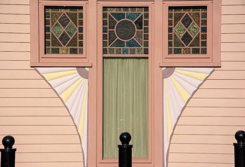 The Towers Bed & Breakfast