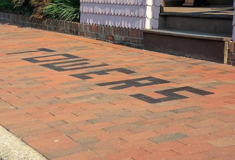 The Towers Bed & Breakfast