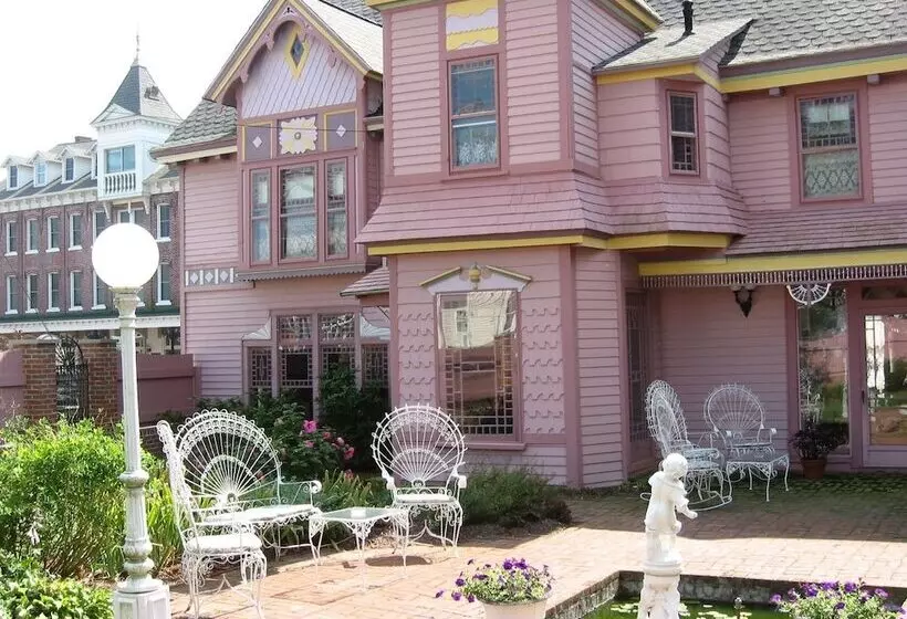 The Towers Bed & Breakfast