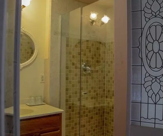 The Towers Bed & Breakfast