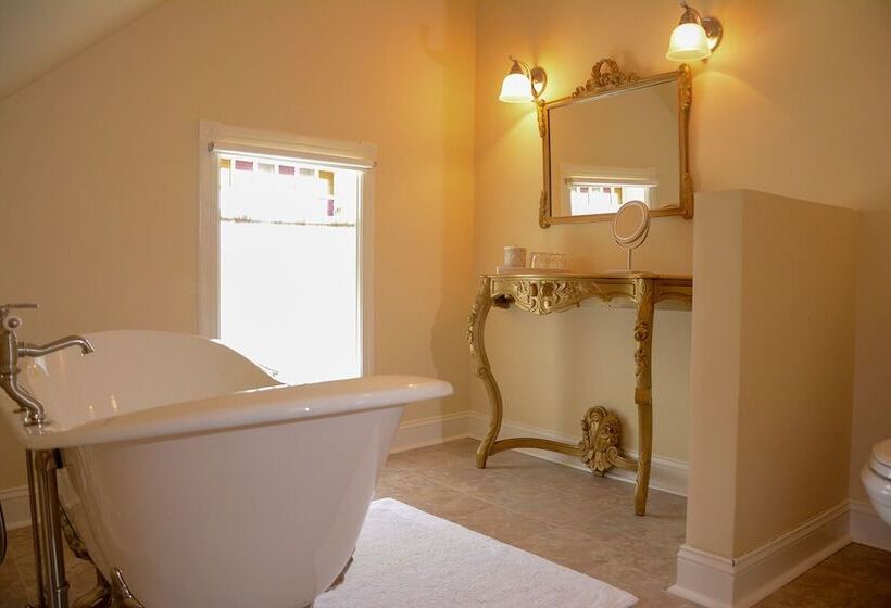 The Towers Bed & Breakfast