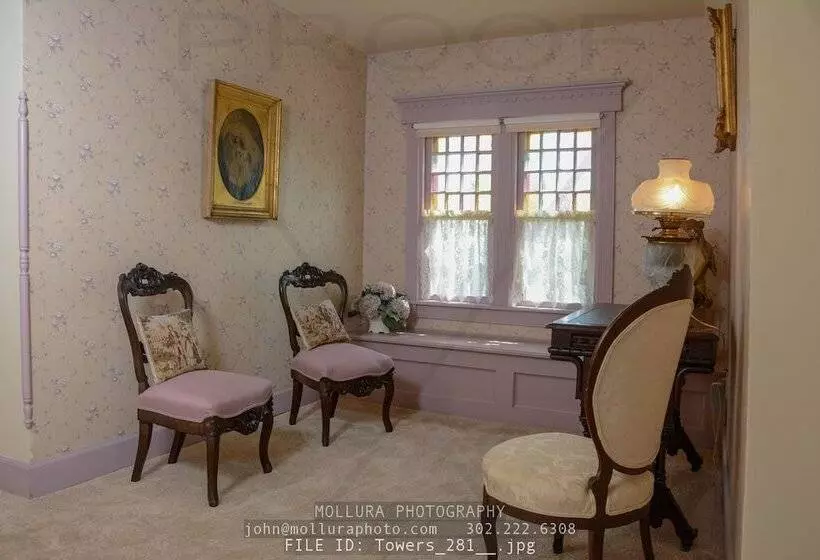 The Towers Bed & Breakfast