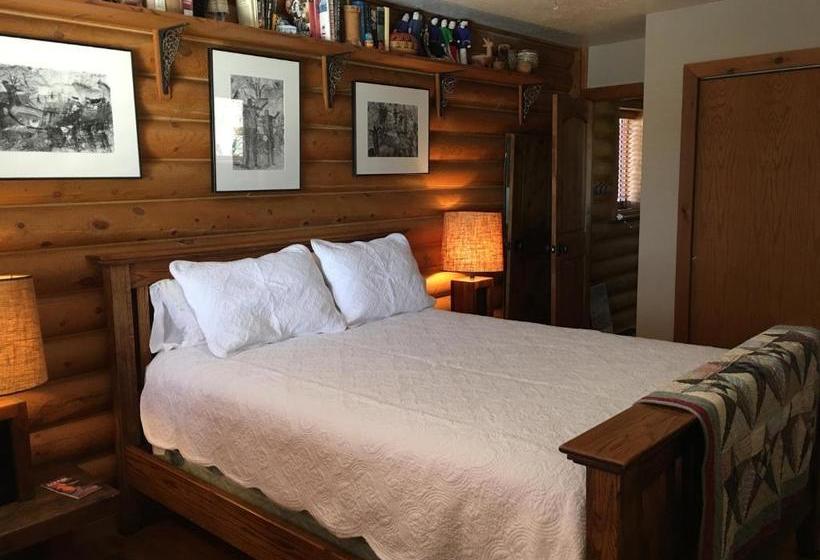 Canyon Wren Bed And Breakfast